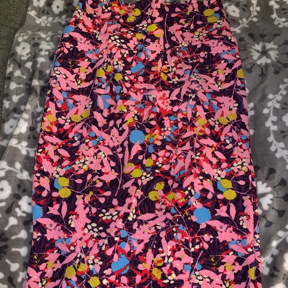 Lularoe Cassie xs - Picture 1 of 2